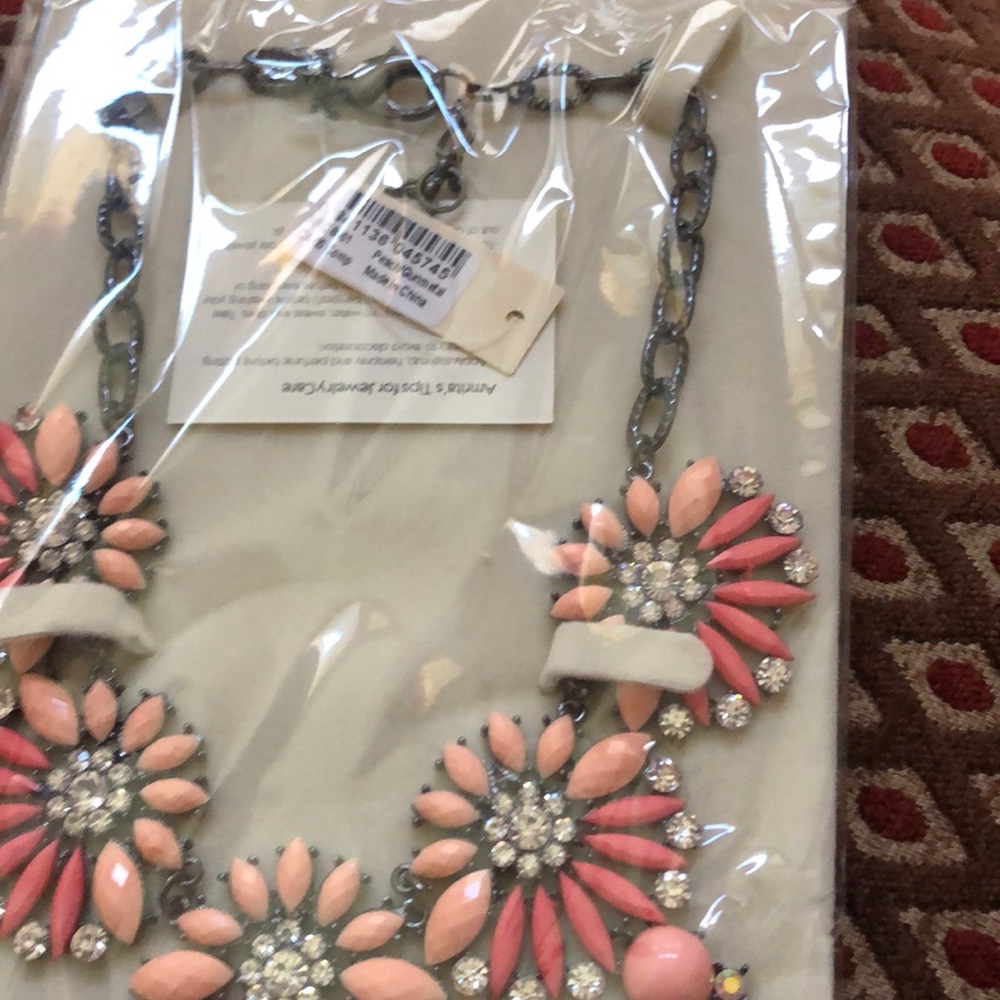 Necklace - Picture 3 of 3